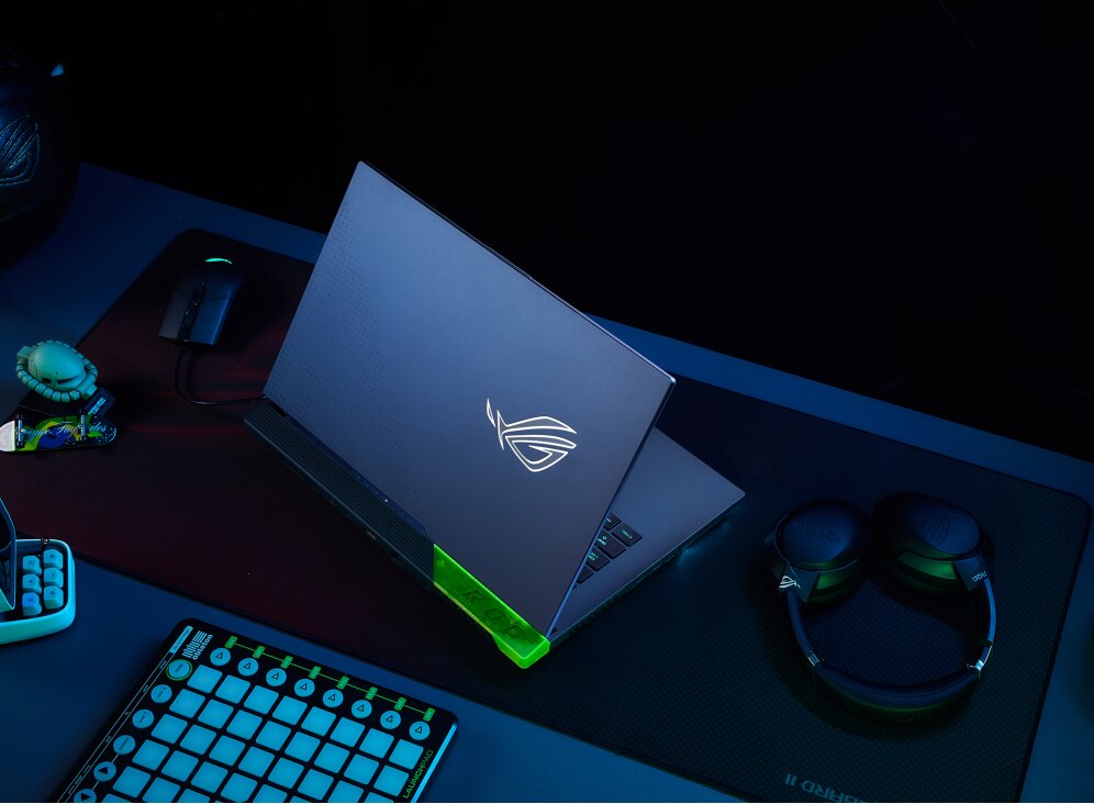ASUS G513RW-HF197
