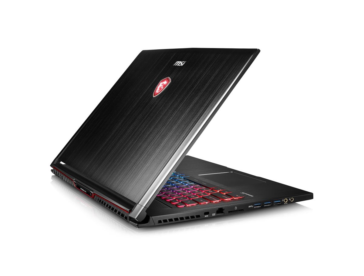 MSI GS73VR 7RF(Stealth Pro 4K)-212NE